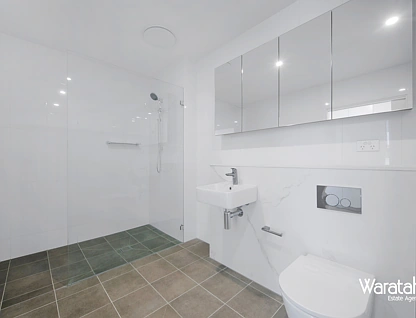 219/227 Hezlett Road, North Kellyville, Central Tablelands, 1 habitaciones, 1 baños, Apartment