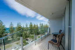 ID:21144987/170 The Esplanade, Burleigh Heads