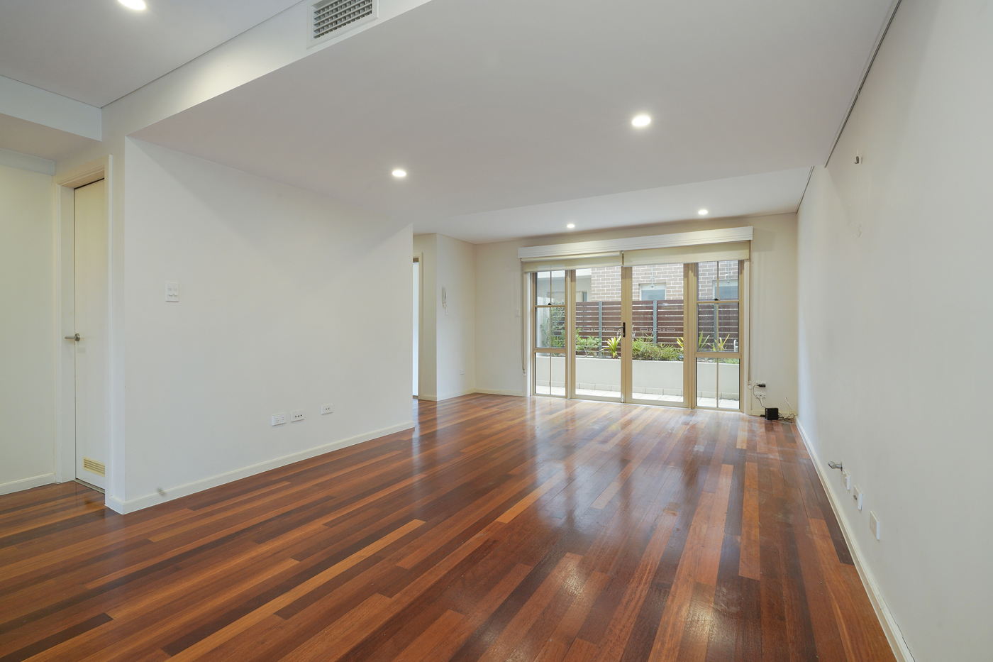 UNIT 3 47-49 PROSPECT RD, SUMMER HILL NSW 2130, 0 غرف, 0 حمامات, Townhouse