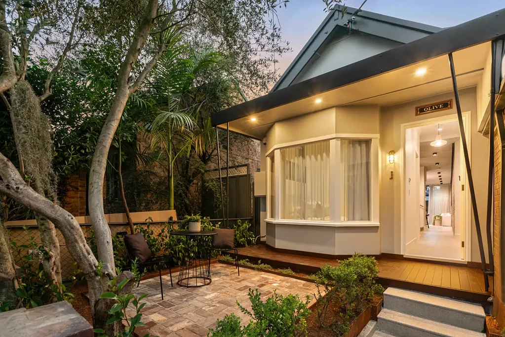 Marrickville 4chambre Urban Glamour for Family Lifestyle and Entertainers