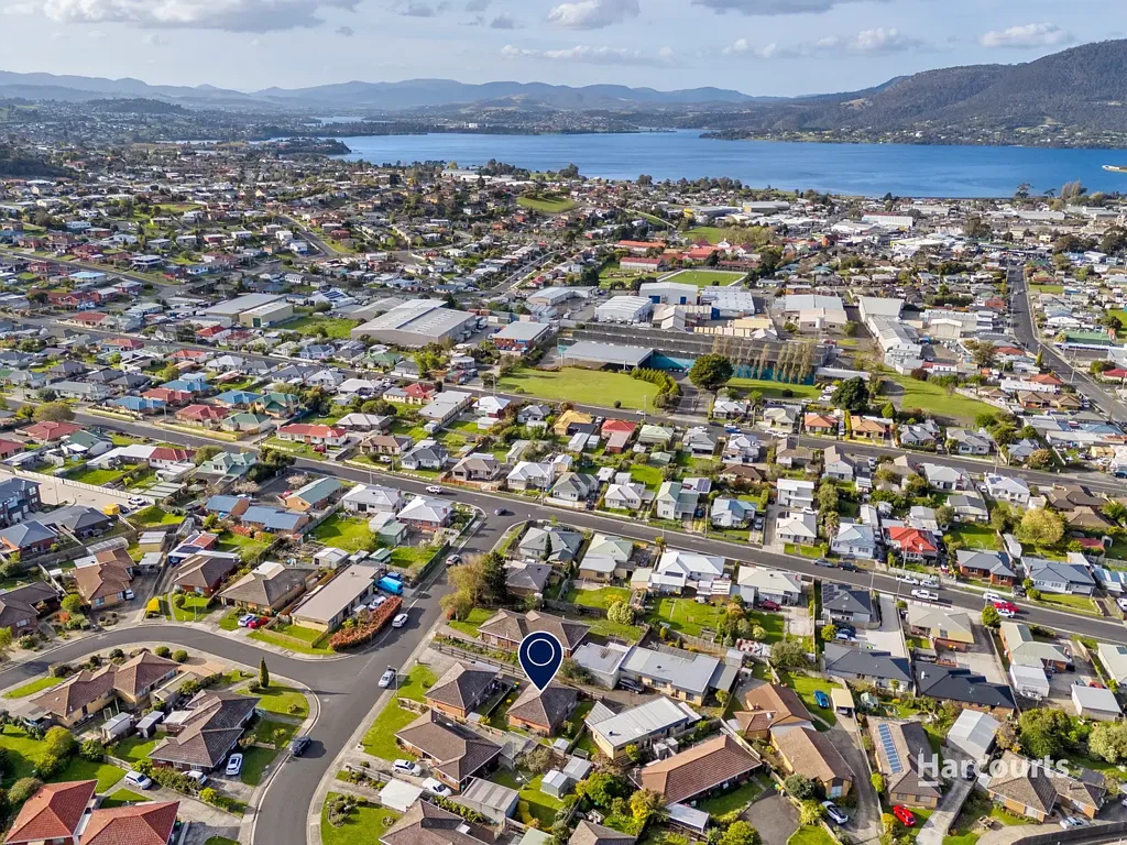 2/5 Walgett Place, Glenorchy, TAS 7010