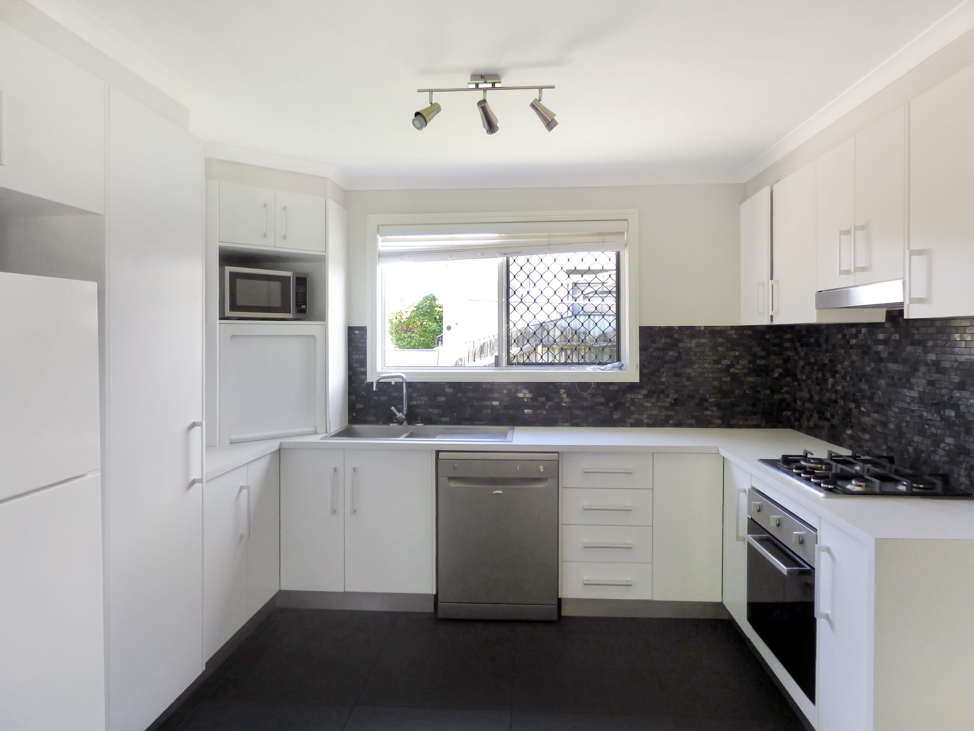 UNIT 3 105 BOWEN ST, ROMA QLD 4455, 0房, 0浴, Unit