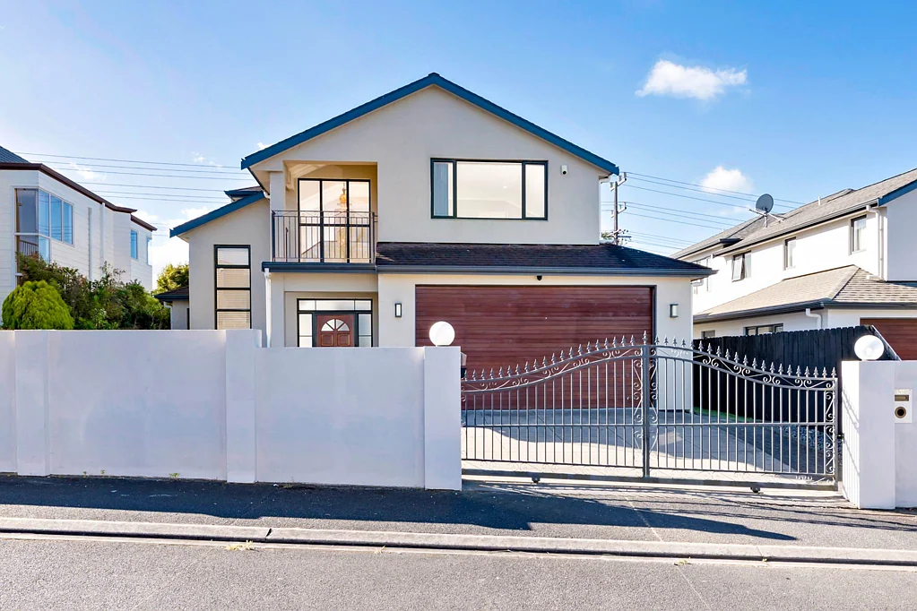 151c Hobsonville Road, West Harbour, Waitakere City, Auckland