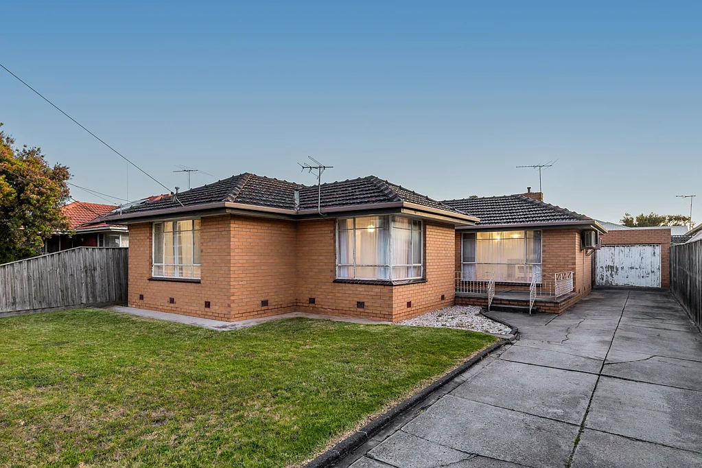 36 Waters Drive, Seaholme, VIC 3018
