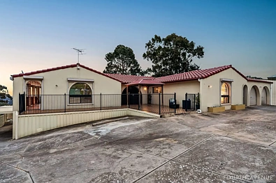 Labas ng Bahay - 2 BOWEY AV, SALISBURY HEIGHTS SA 5109