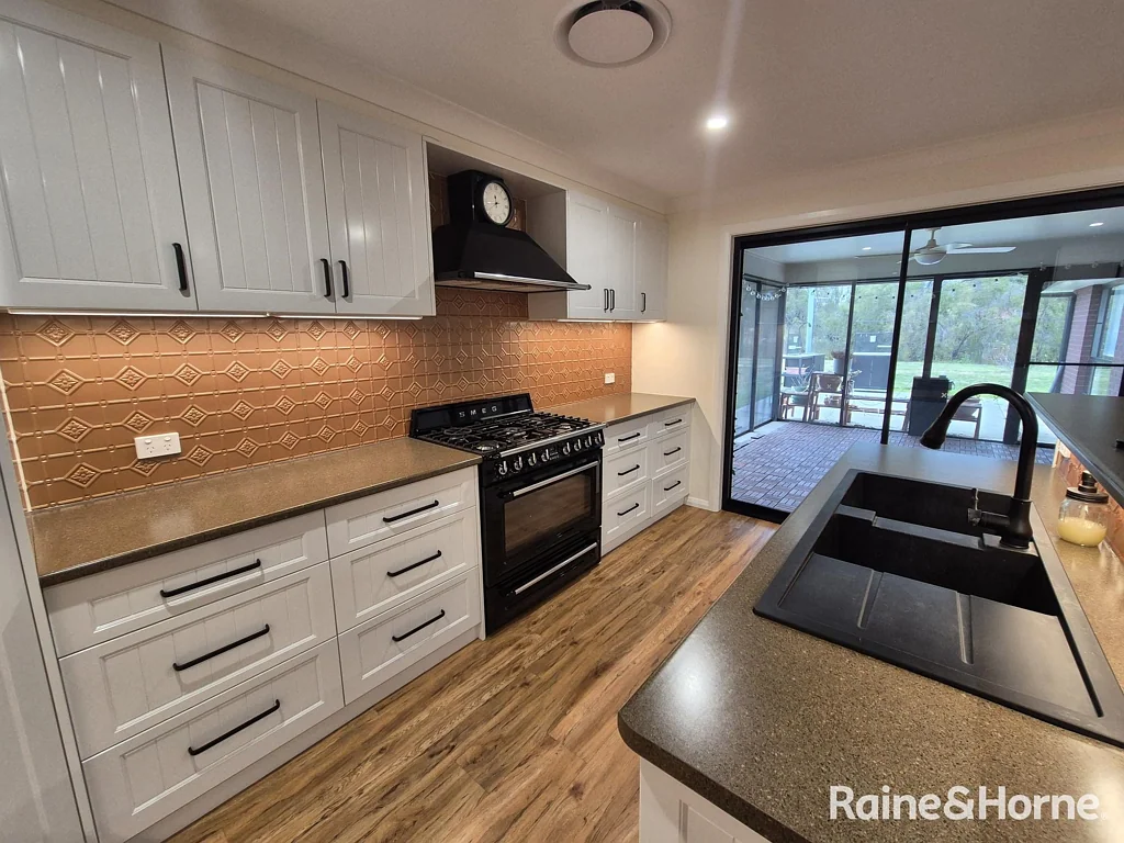 12 James Norman Drive, Goondiwindi, QLD 4390