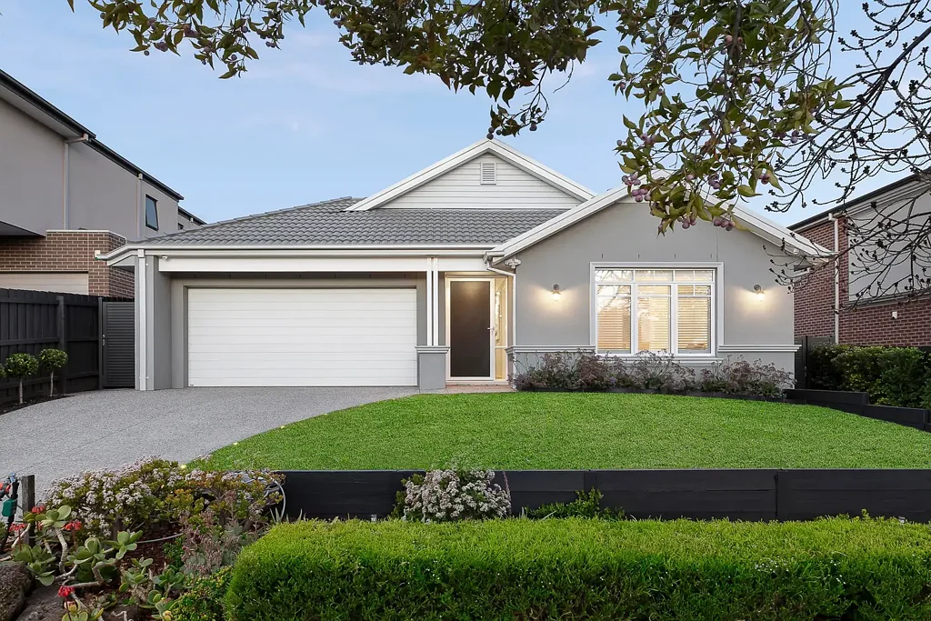 53 Gloucester Road, Ashburton, VIC 3147