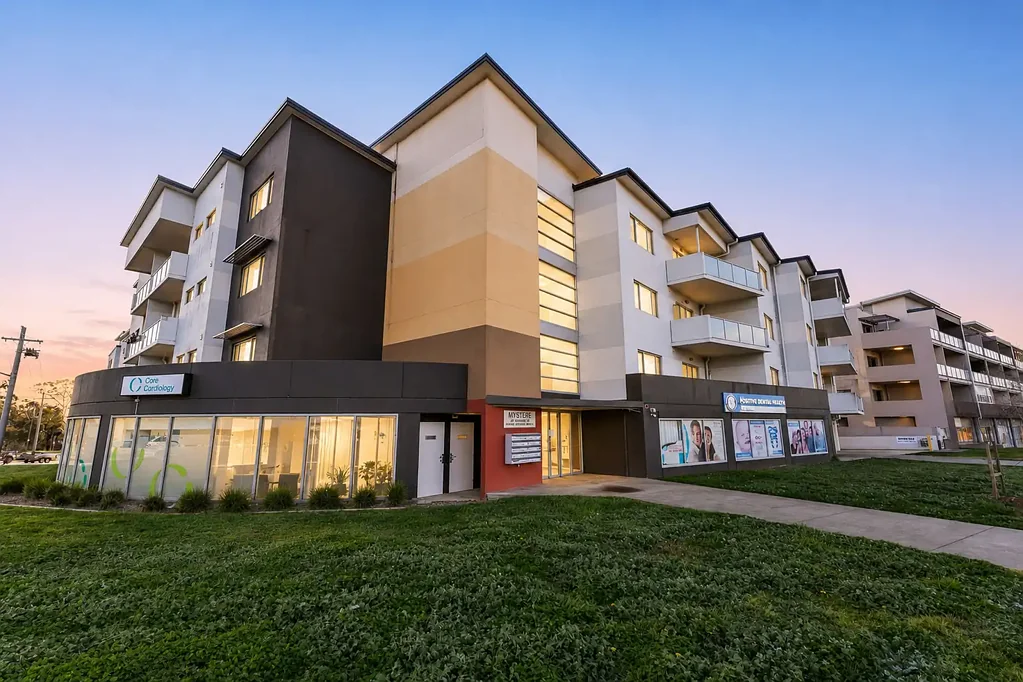 Macquarie 1Kwarto Easy Living and the Added Flexibility of a Study Move-In Ready
