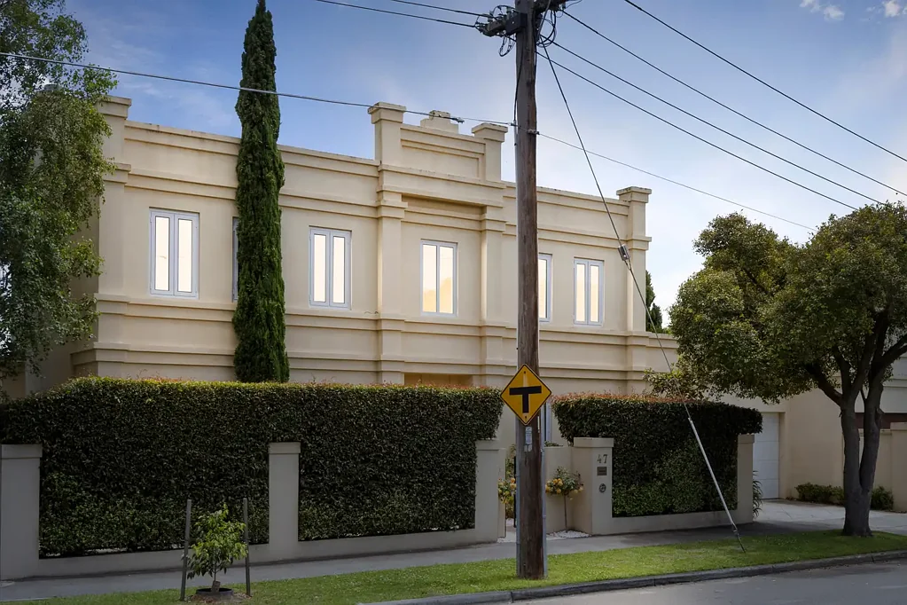 The Perfect Bayside Location