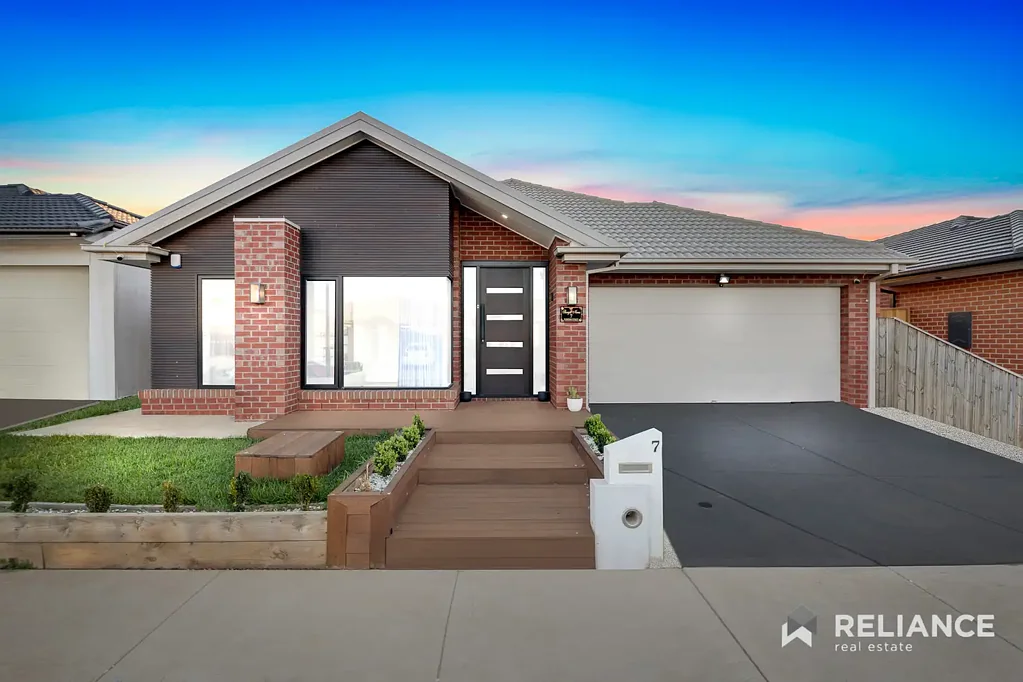 7 Puritan Street, Rockbank, VIC 3335