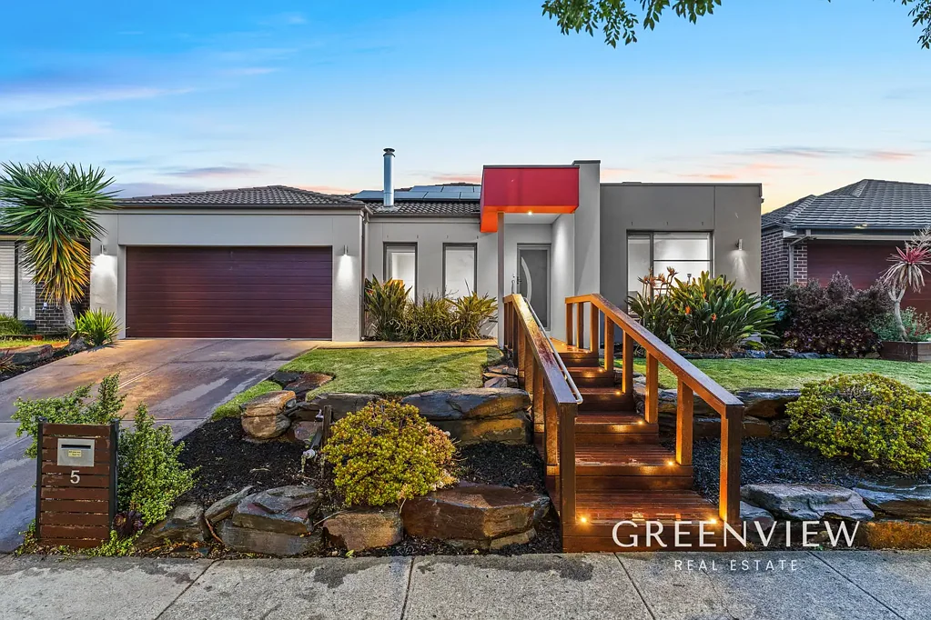 Cranbourne North 4Kwarto Modern Family Comfort on a Generous 512sqm Block