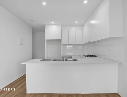 210/357-359 Great Western Highway, South Wentworthville, Parramatta (Northwest suburbs), 2 Kuwarto, 2 Banyo, Apartment