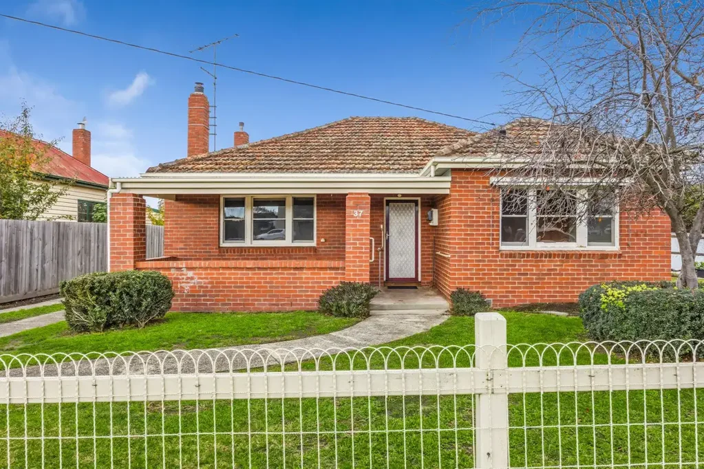 Winchelsea 3Zimmer PRIME CENTRAL WINCHELSEA – WALK TO IT ALL !