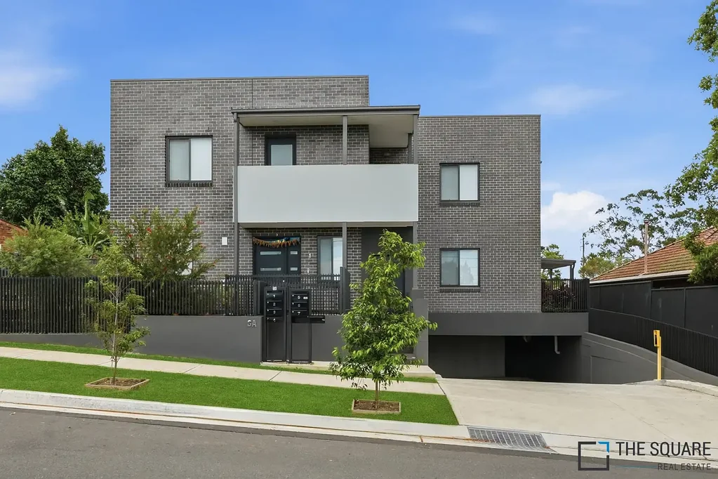 Wentworthville 3Moenga Stylish Townhouse Living in an Ultra-Convenient Location