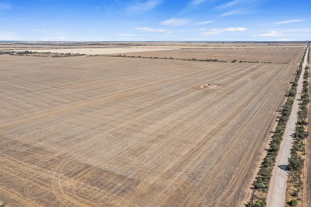 Kadina 189 Affordable Acres Just East of Kadina!