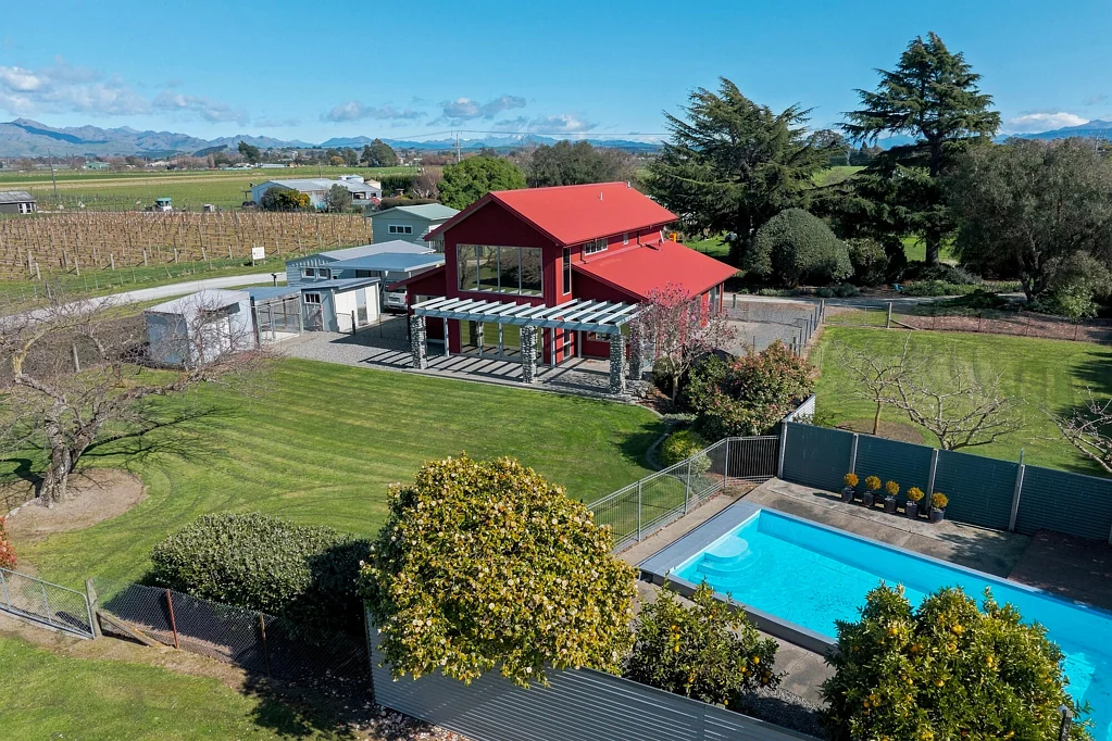 Springlands Profitable lifestyle and business
