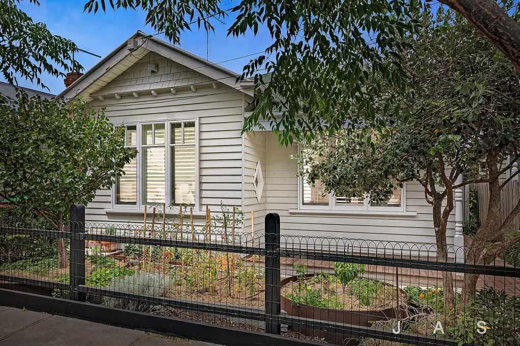 147 Empress Avenue, Kingsville, VIC 3012
