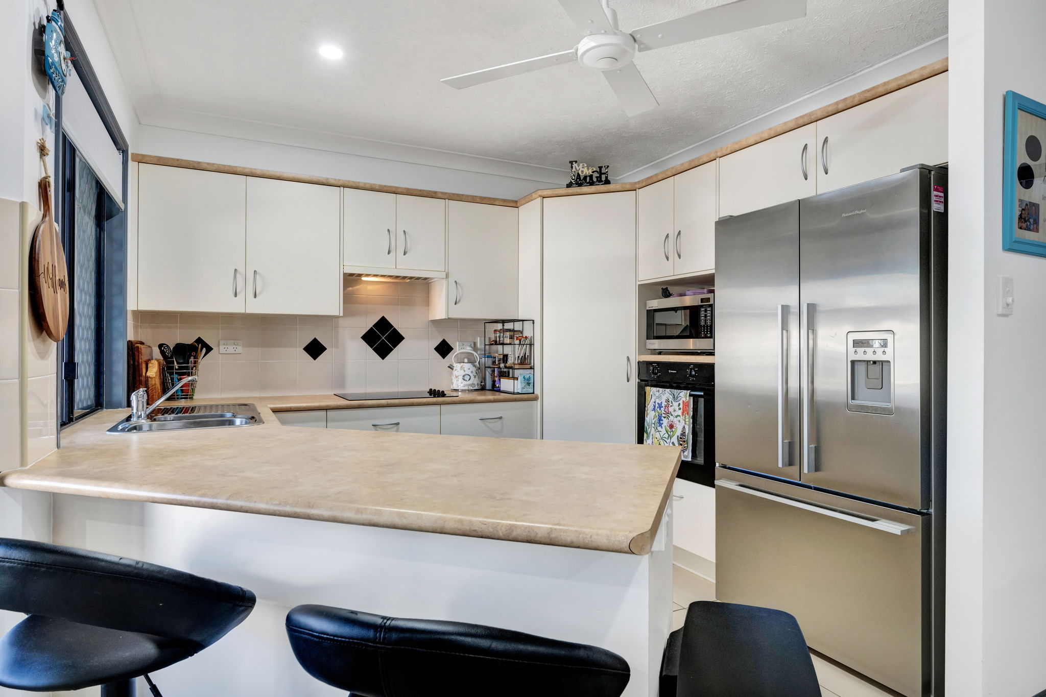 3 CLEARWATER CT, BUSHLAND BEACH QLD 4818, 0 Bedrooms, 0 Bathrooms, House