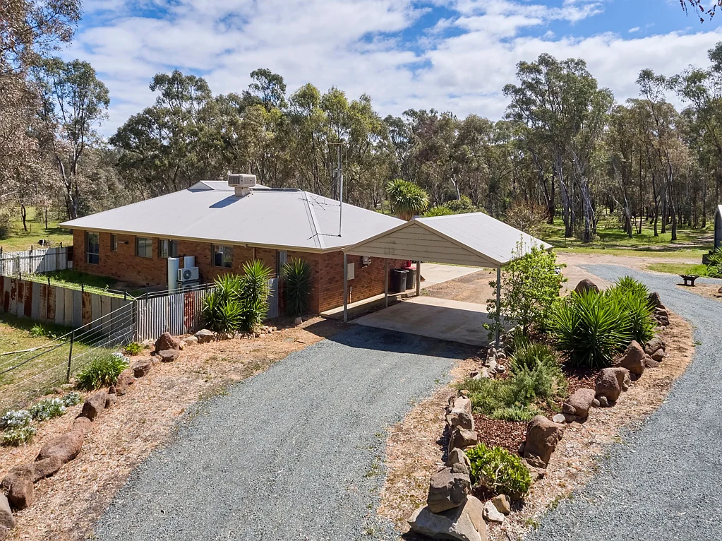 110 Heathcote Redesdale Road, Heathcote, VIC 3523