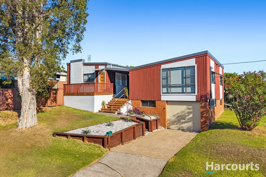 Rankin Park 3房  Mid-century character, modern updates & leafy district views