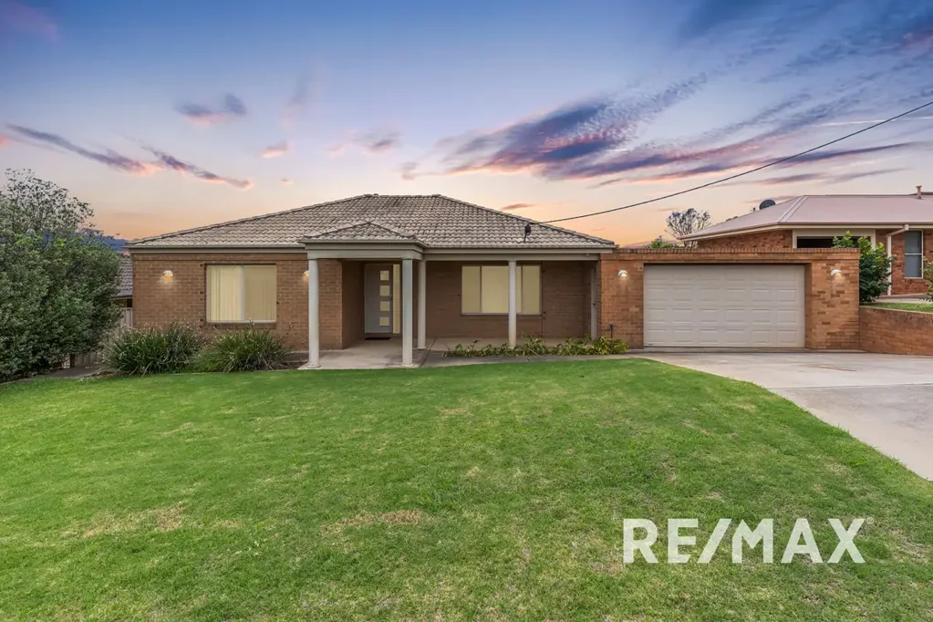 21 Hart Street, Junee, NSW 2663