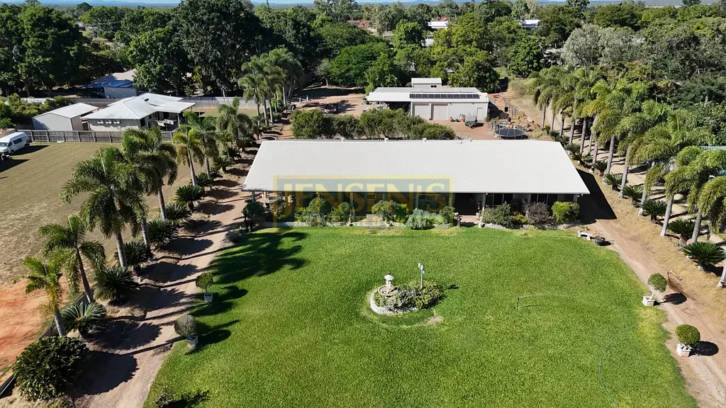 Richmond Hill 4غرفة نوم **Discover the ultimate family haven in Richmond Hill!