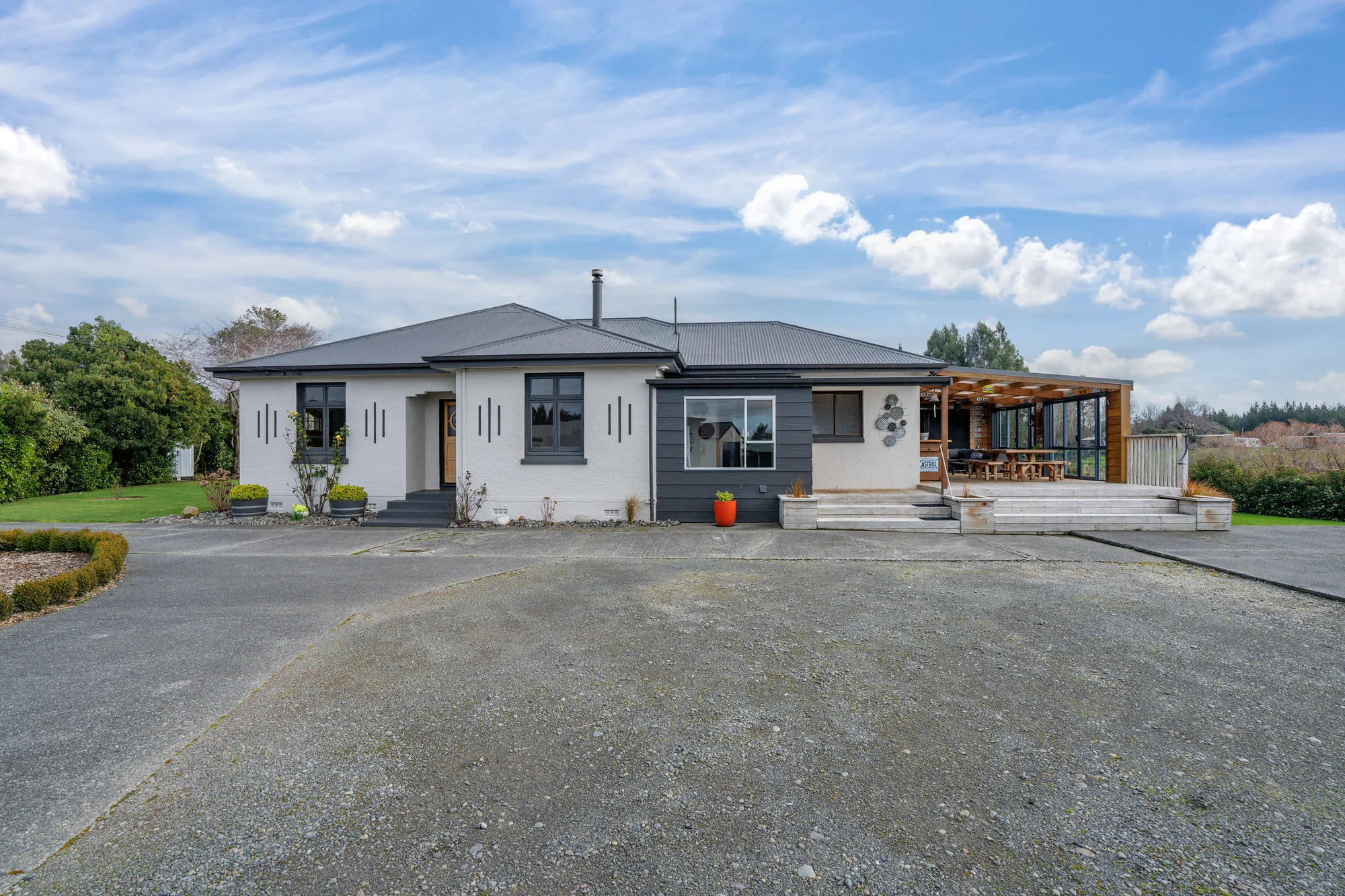 Otautau 4房  Elevated, Private & Perfectly Southland