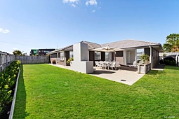 38 Gilbransen Road, Kumeu