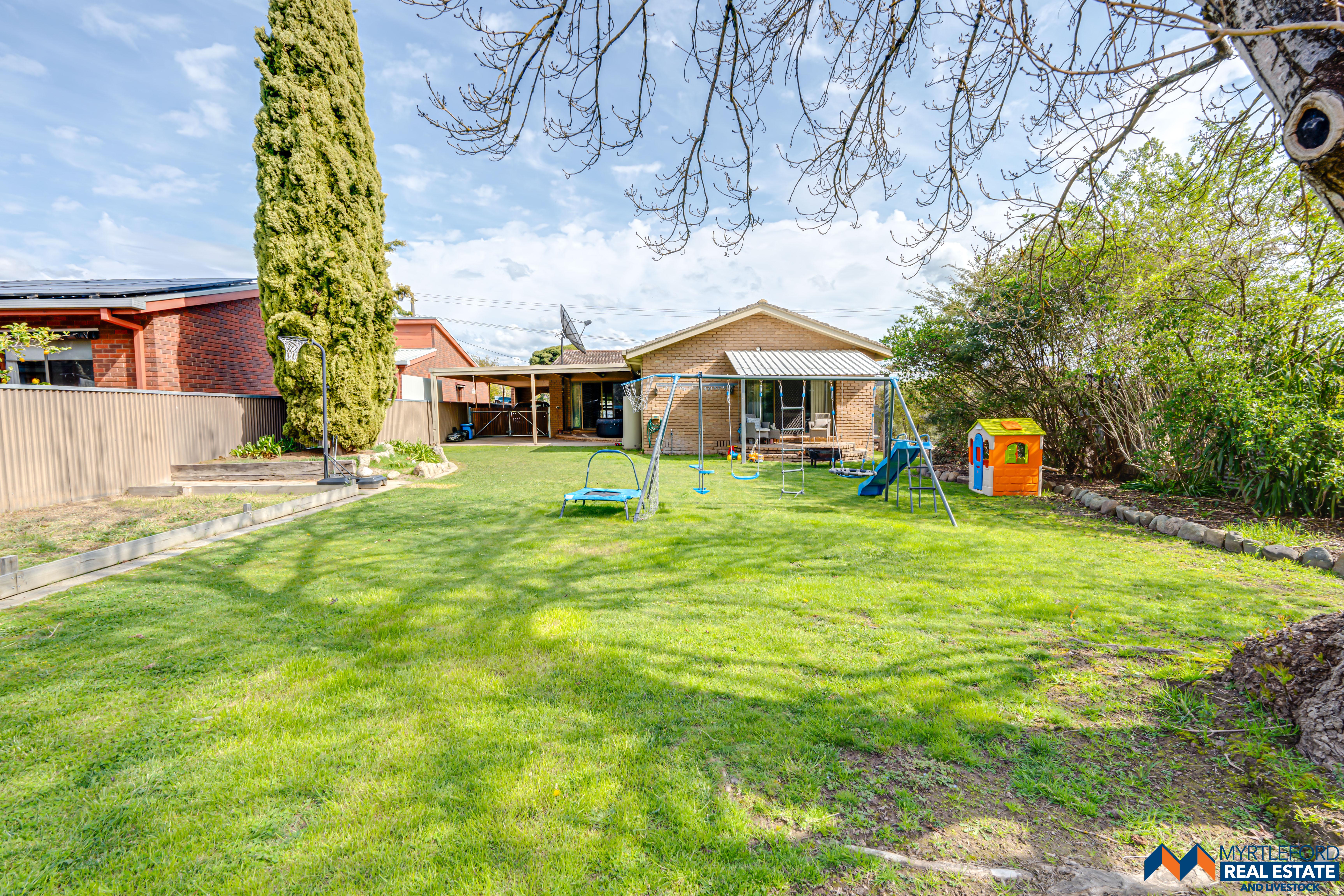 8 WILLIAMS ST, MYRTLEFORD VIC 3737, 0 phòng ngủ, 0 phòng tắm, House