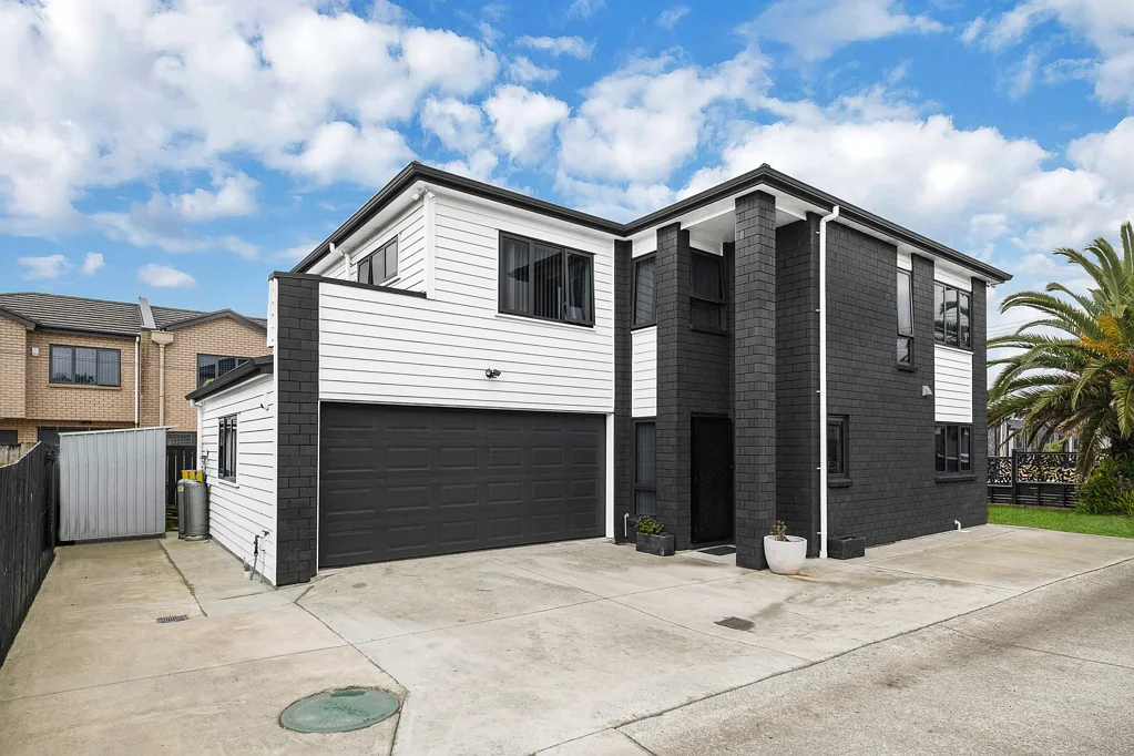 Mangere East 5कमरा MOTIVATED VENDORS - READY TO SELL