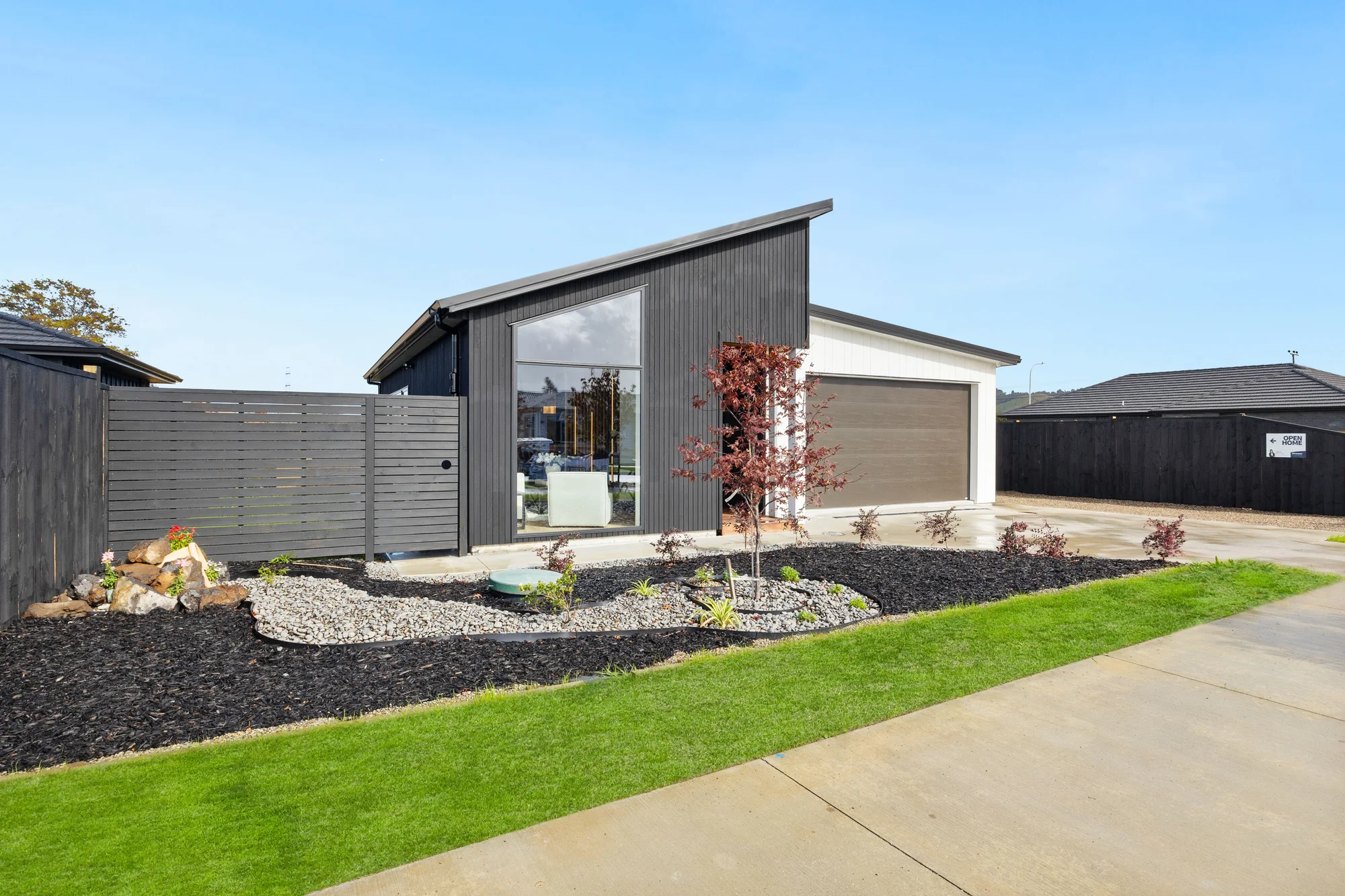 Clevedon 4कमरा Stylish Living in Semi-Rural Serenity