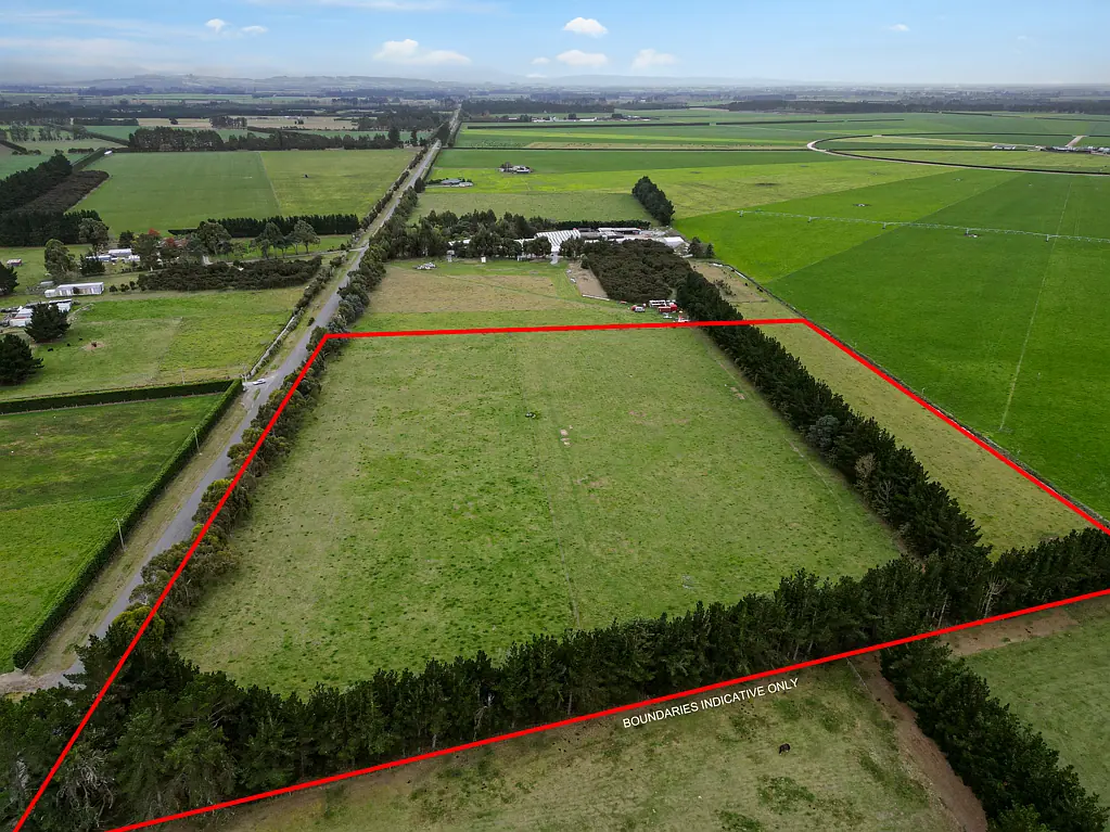 West Eyreton Blank canvas