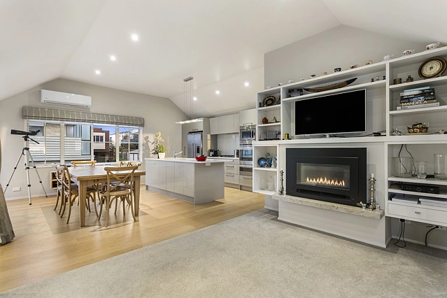 2/33 Ronaki Road, Mission Bay, Auckland City