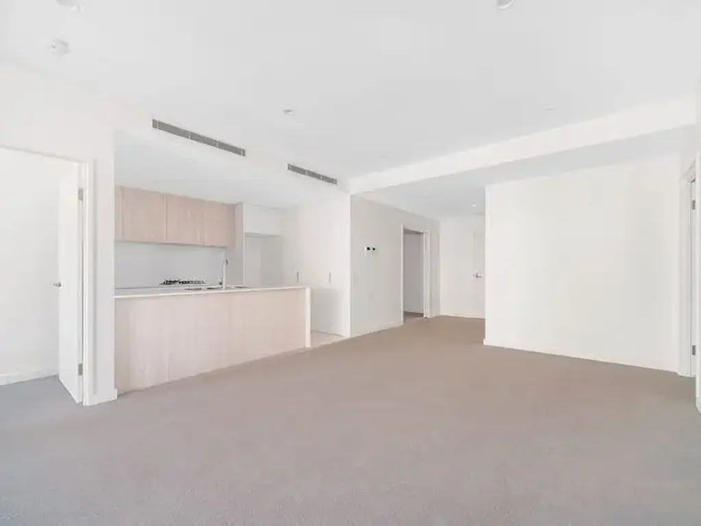 Ultra Modern 3 Bedroom + Study Room!