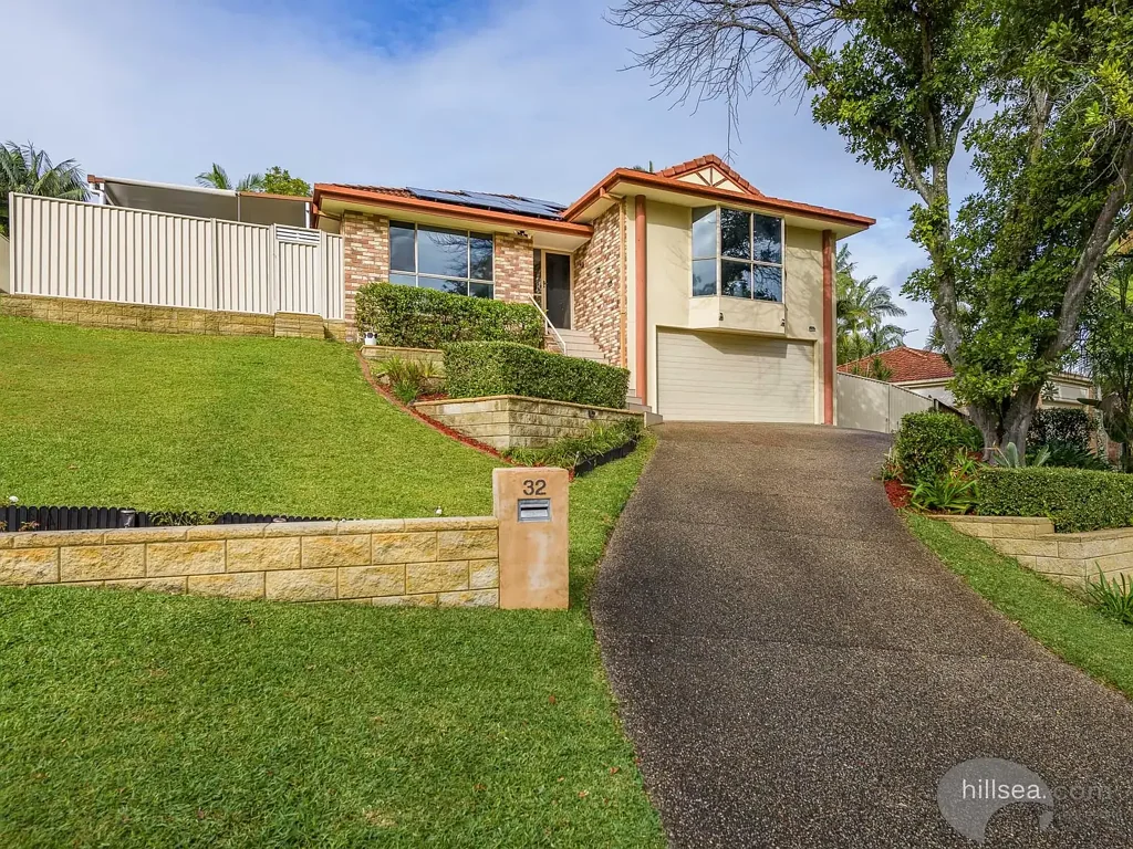 Pacific Pines 4房  WELCOME TO 32 PAPARA STREET PACIFIC PINES