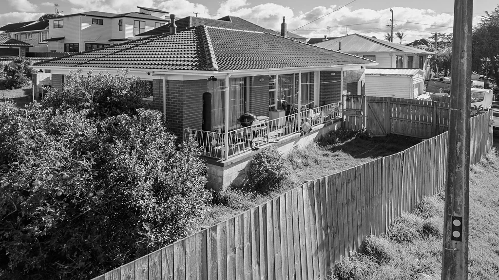 Mount Roskill 3Kwarto HIGH COURT SALE