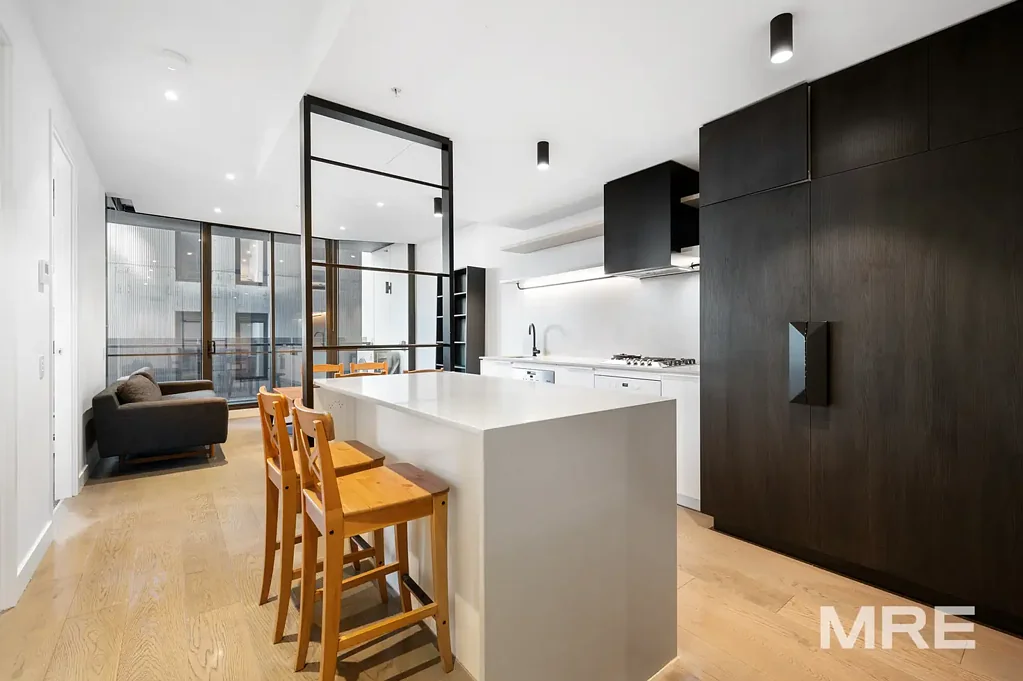 Fully furnished with a homely feel in prestige locale