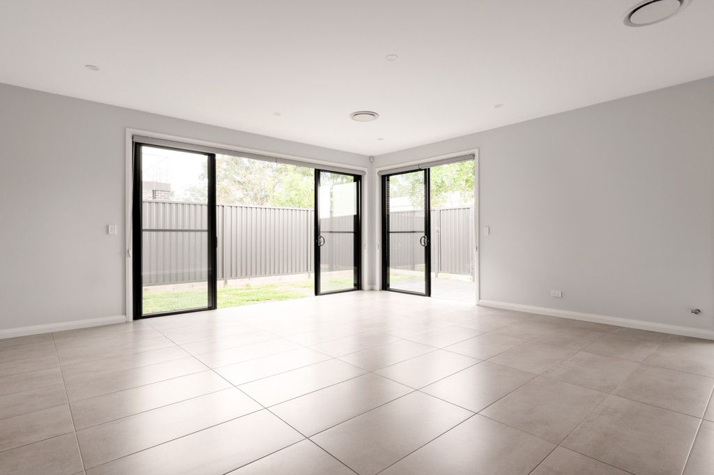 10 RUNWAY ST, LEPPINGTON NSW 2179, 0 ห้องนอน, 0 ห้องน้ำ, House