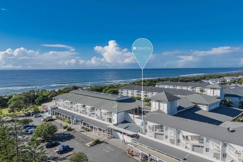 Fully Renovated, North-Facing Studio with Ocean Views in the Heart of Salt!