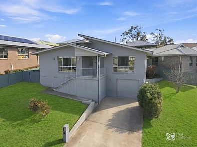 Armidale 3 Slaapkamer North Hill, Modern & Elevated