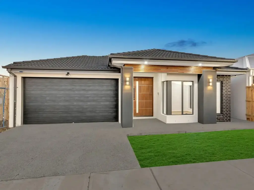16 Keystone Drive, Sunbury, VIC 3429