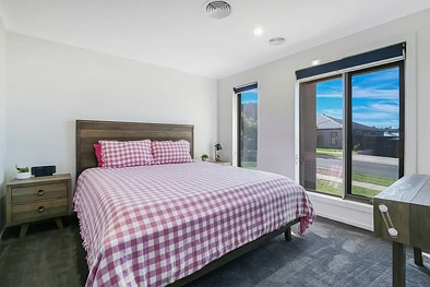 ਬੈੱਡਰੂਮ - 15 FIVEFIELDS RD, LENEVA VIC 3691