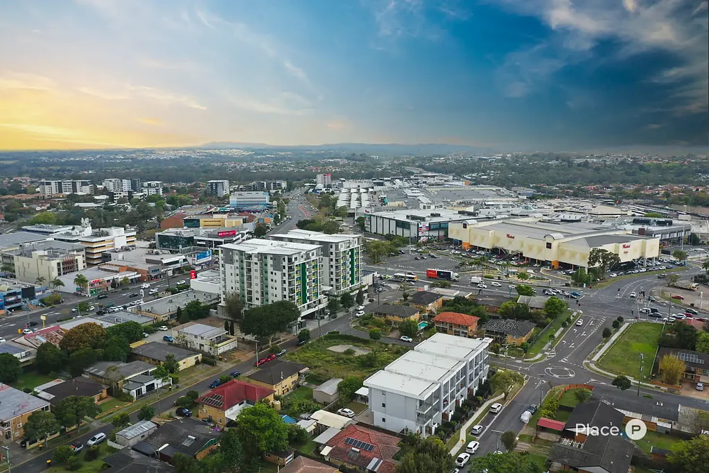 Upper Mount Gravatt 黄金地段 毗邻繁华购物中心 优越教育资源 便捷交通网络 未来开发潜力 Two Lots separate lots. Make your mark in sought-after Upper Mount Gravatt