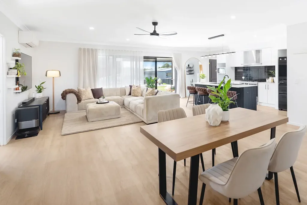 Caboolture 5 Slaapkamer Contemporary Family Living with Space, Style & a Peaceful Outlook