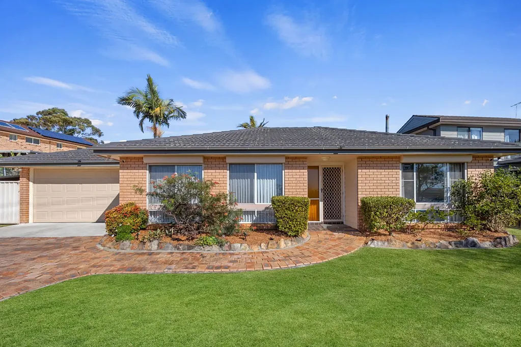 Bangor 3Moenga SINGLE LEVEL LIVING IN A PRIME BANGOR SETTING