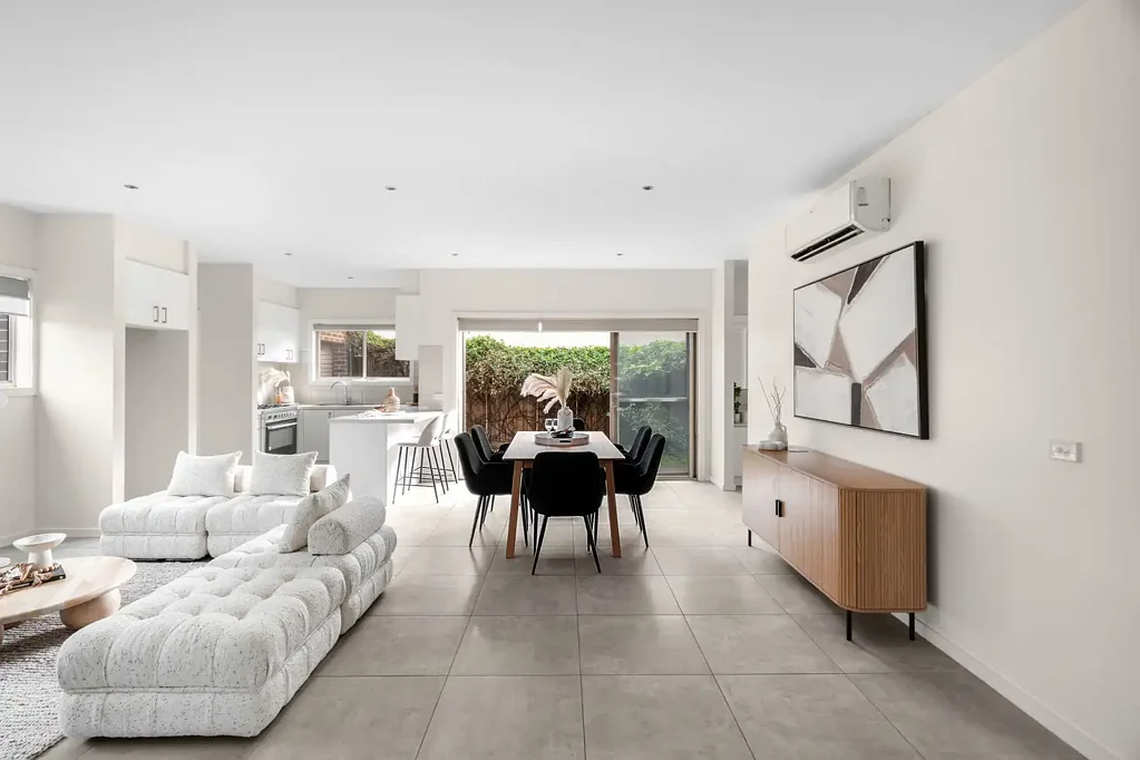 2/16 Grimwade Street, Reservoir, VIC 3073