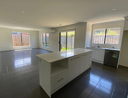 25 Langshan Road, Clyde North, Traralagon , 4 ห้องนอน, 2 ห้องน้ำ, House