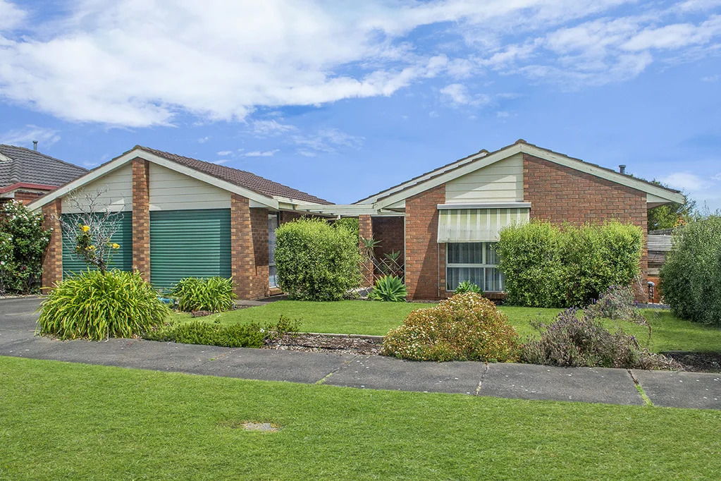 2 Caroville Drive, Warrnambool, VIC 3280
