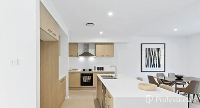 地址保密, Ingleburn, NSW 2565, 4房, 2浴, House