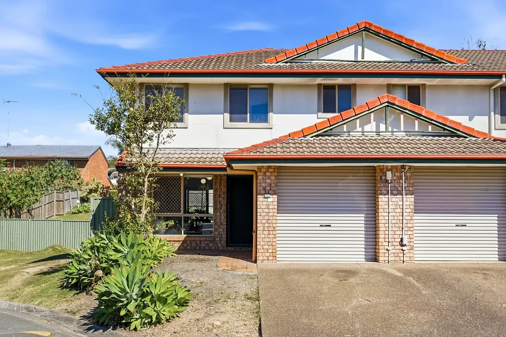 Woodridge 3房 私密、便利，随时可入住！ Privacy, Convenience and Ready to Move in!
